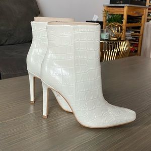 Marc Fisher LTD Cappa Booties
